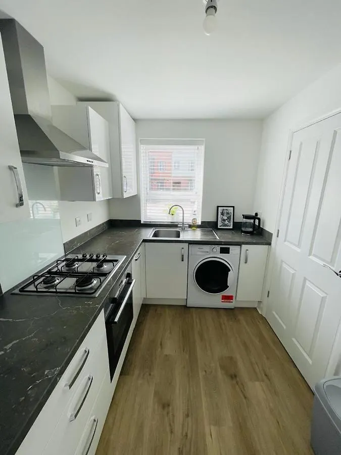 Barry Waterfront Stays - Entire 3 Bed Property 0*,  United Kingdom