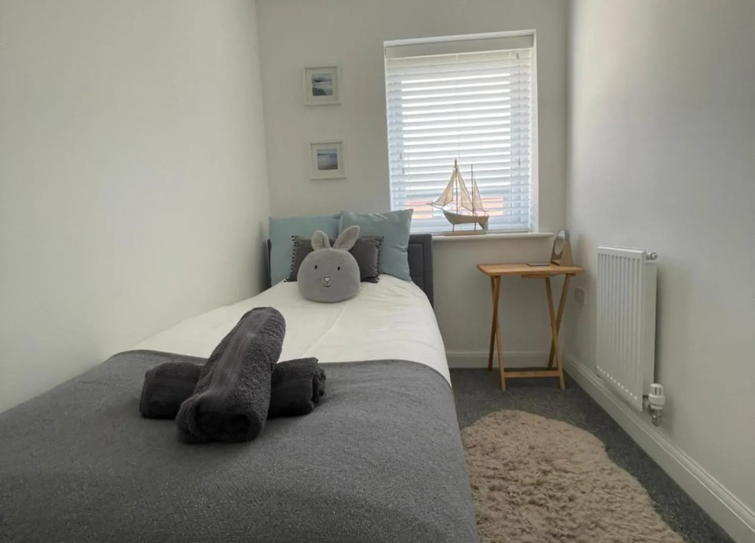 Barry Waterfront Stays - Entire 3 Bed Property 0*,
